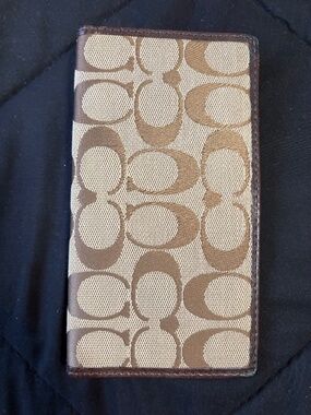 Coach bi-fold checkbook wallet